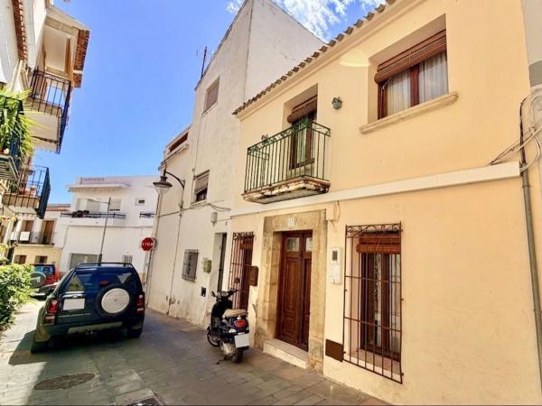Частный шале на продаже в Casa o chalet en Centro Ciudad, Jávea/Xàbia, Хавья/Хабия thumbnail 2