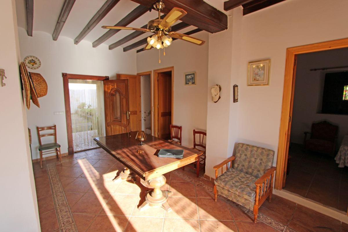 Sprzedaż niezależnego domku jednorodzinnego w  Casa o chalet en Ondara, Ondara photo 4
