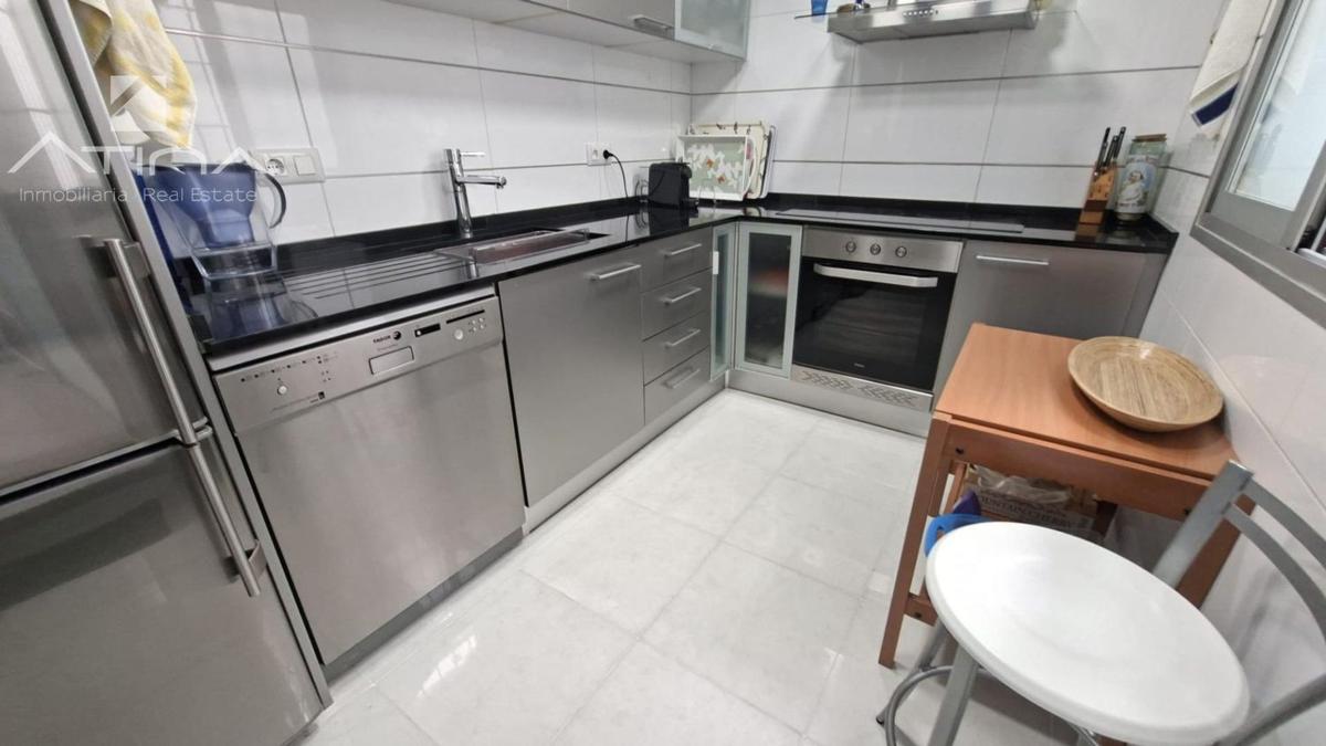 Sale of apartment in Piso en Plaza Benidorm, El Puerto, Denia, Denia
photo 5