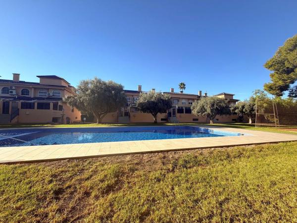 Chalet adosado en Nou Nazaret - Frank Espinós, San Juan de Alicante thumbnail 2