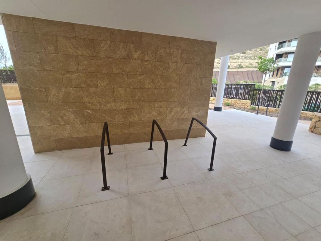Продажа квартиры на Piso en Platja de Torres, La Villajoyosa / Vila Joiosa, Ла Виллахойоса / Вила Хойоса
photo 2