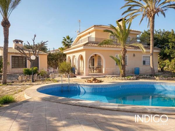 Casa o chalet independiente en Villamontes-Boqueres, San Vicente del Raspeig photo 1