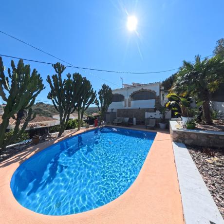 Casa o chalet independiente en Calle de la Mora, El Montgó, Denia photo 1