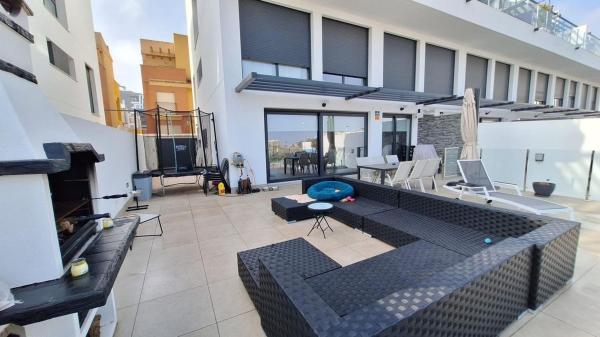 Sale of flat in Piso en Calle Callosa, Urbanizaciones, Guardamar del Segura, Guardamar del Segura
photo 1