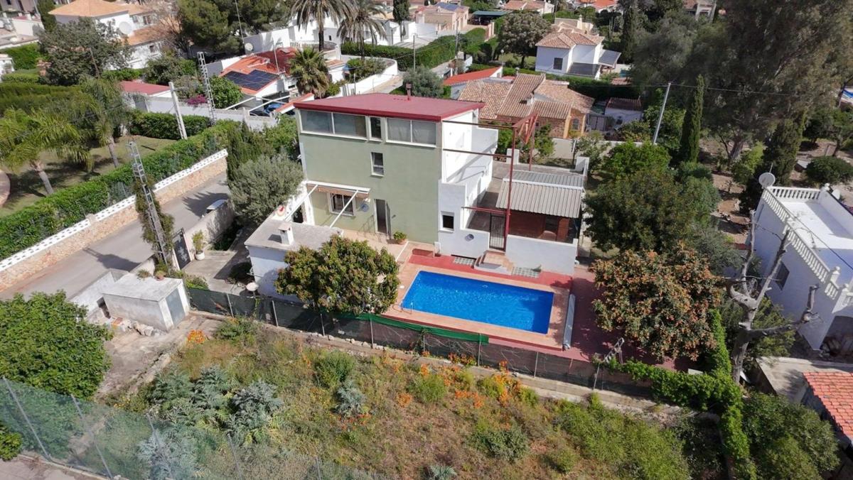 Properties for sale and rent in Spain photo 5
