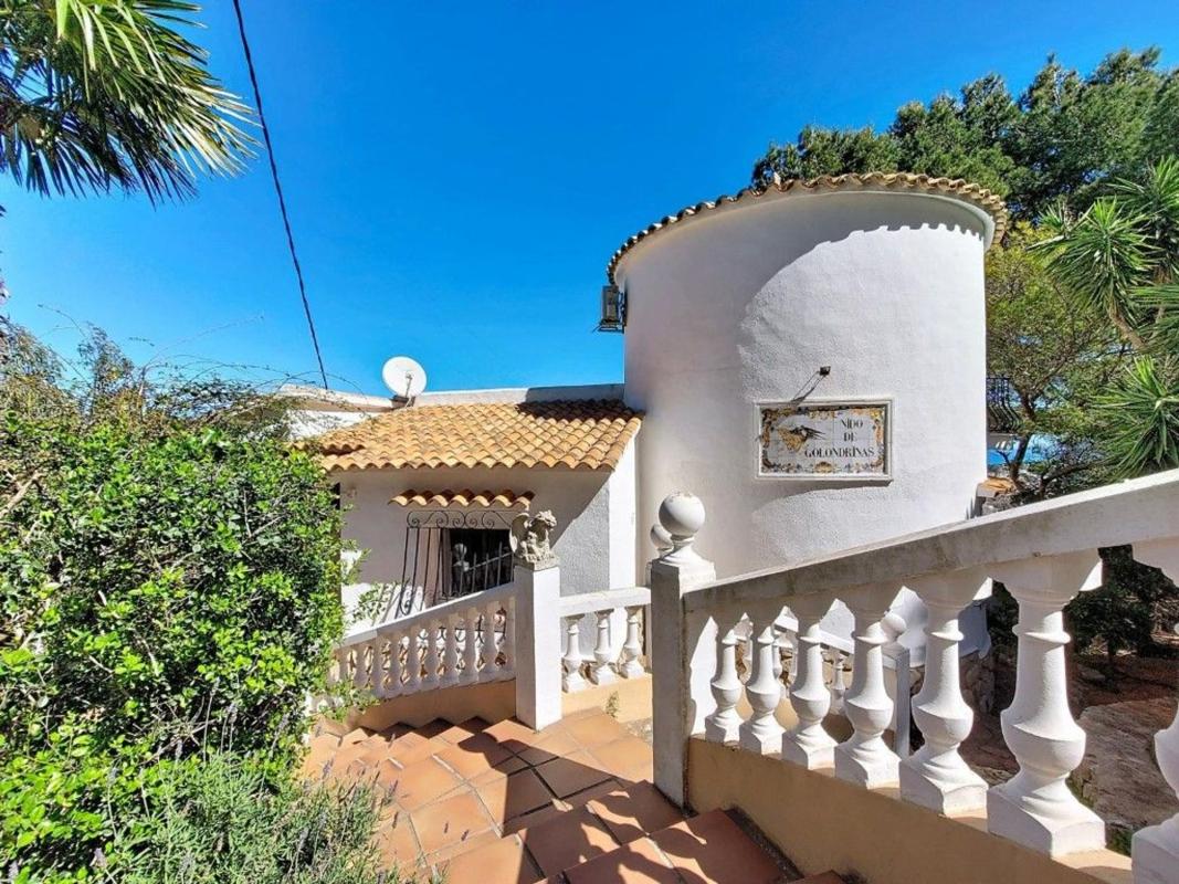 Properties for sale and rent in Spain photo 5