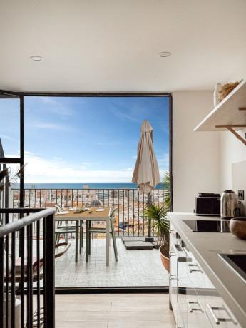 Chalet adosado en Calle San Luis, Casco Histórico-Santa Cruz, Alicante / Alacant thumbnail 2