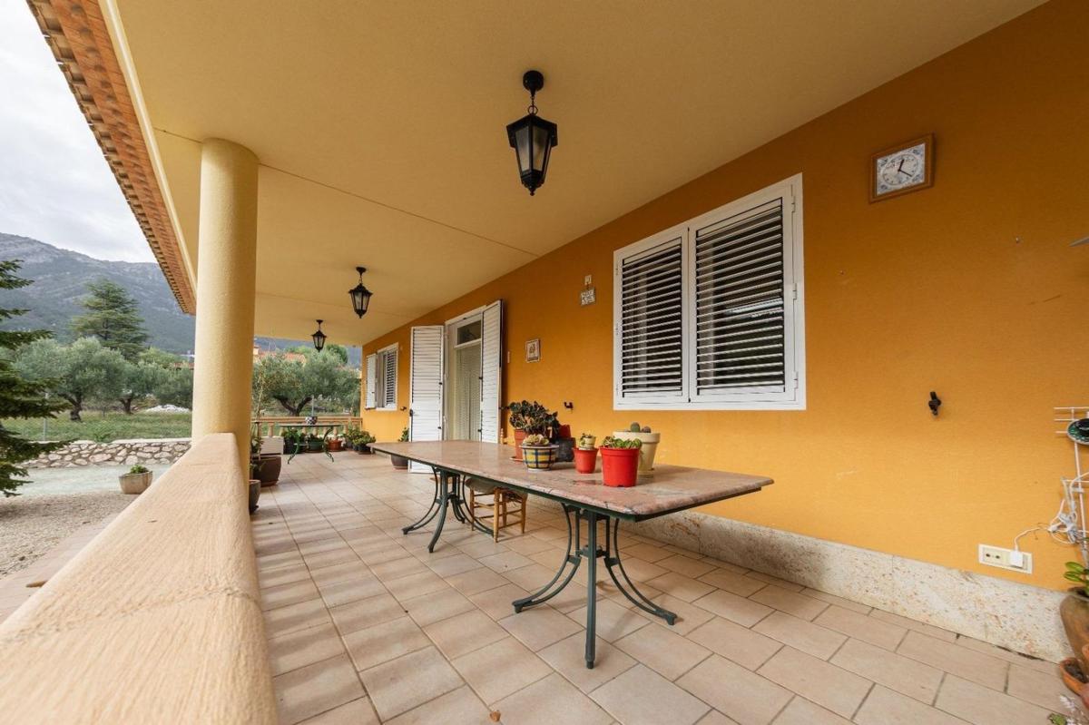 Properties for sale and rent in Spain photo 5