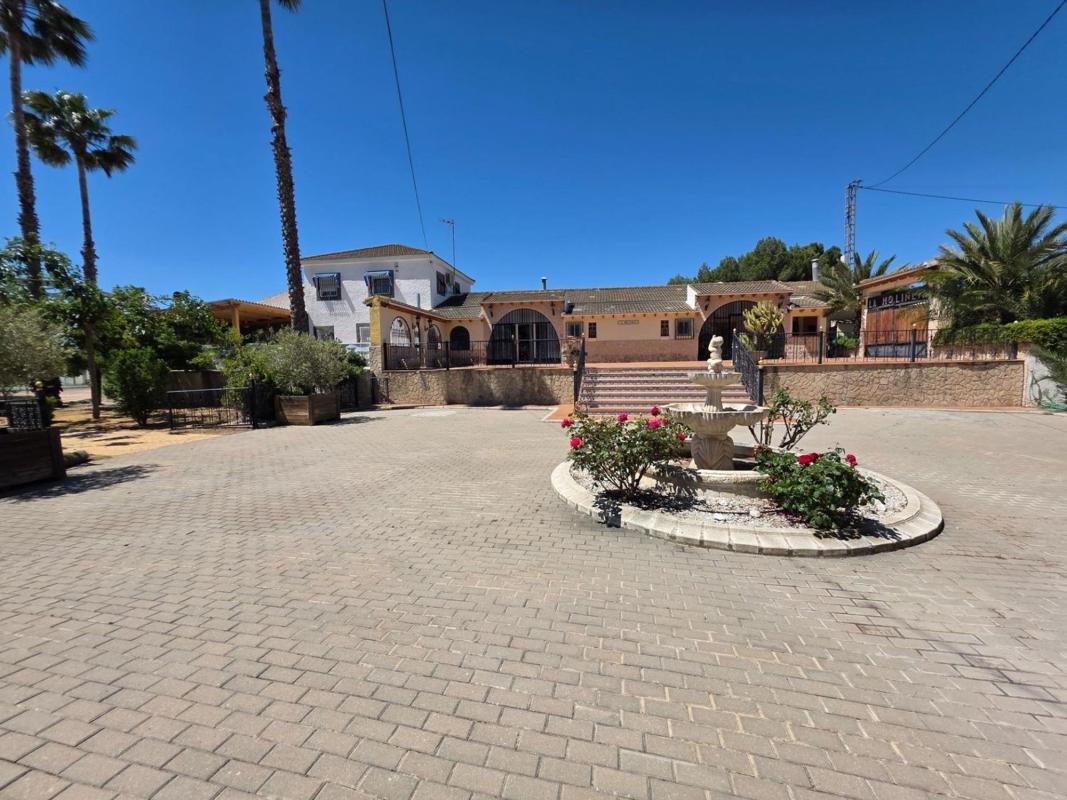 Продажа загородного участка в Finca rústica en Sax , Сакс photo 3