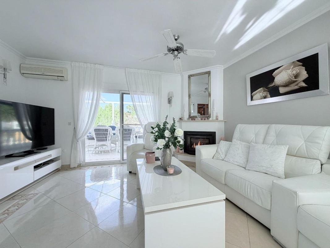 Properties for sale and rent in Spain photo 3
