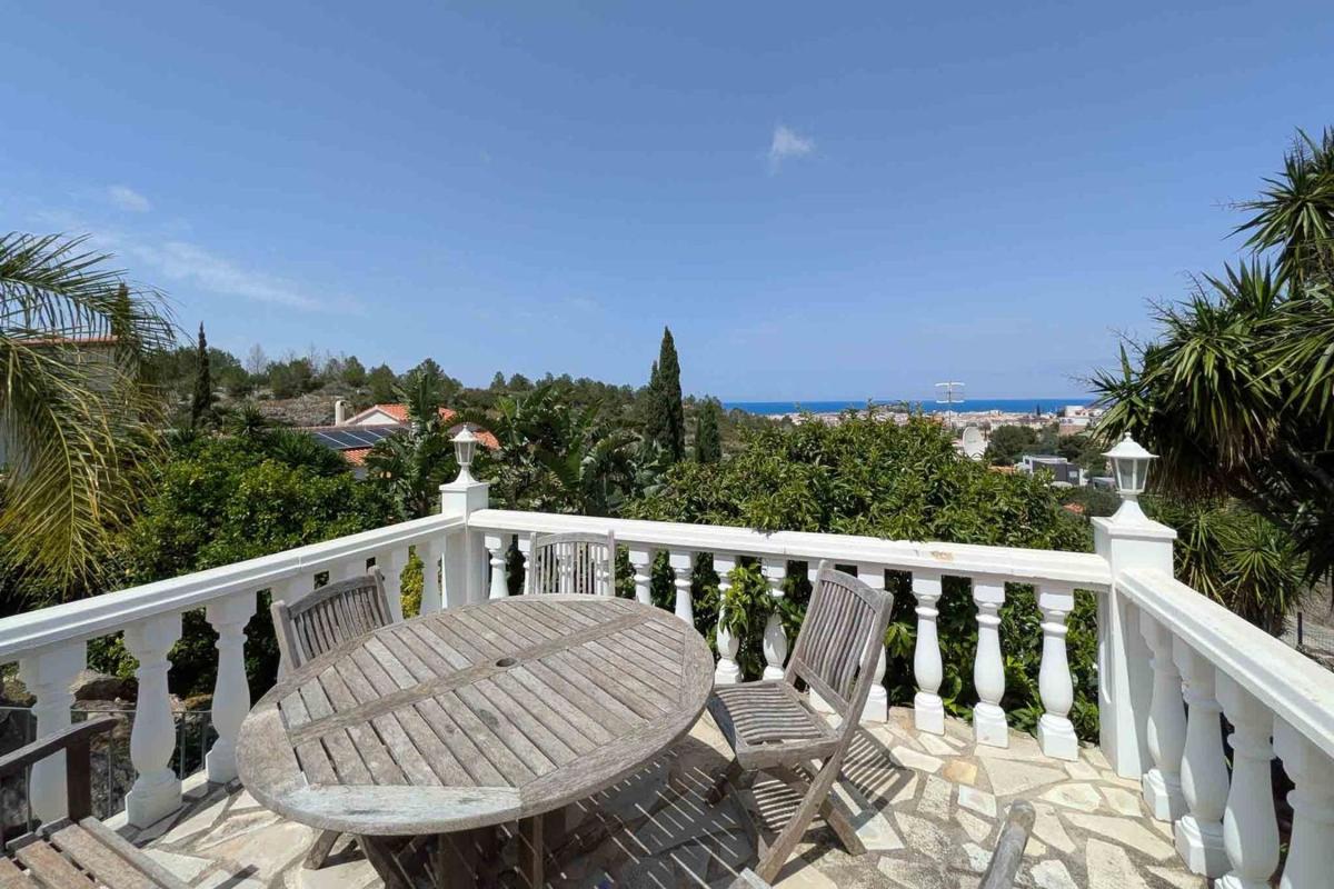 Properties for sale and rent in Spain photo 4