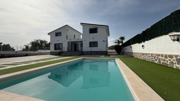 Casa o chalet independiente en Calle Aitana, Busot thumbnail 2