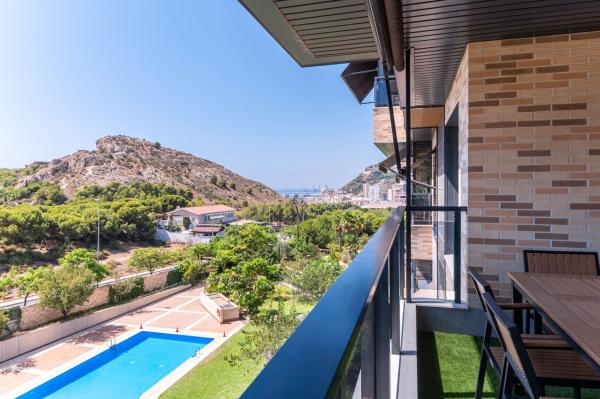 Sale of flat in Piso en Padre Arrupe, 16, Vistahermosa, Alicante / Alacant, Alicante
thumbnail 3
