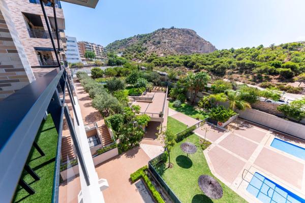 Sale of flat in Piso en Padre Arrupe, 16, Vistahermosa, Alicante / Alacant, Alicante
 photo 4