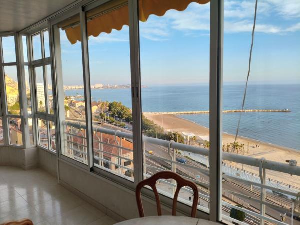 Venta de piso en Piso en Calle de la Virgen del Socorro, 37, Raval Roig-Virgen del Socorro, Alicante / Alacant, Alicante / Alacant
 photo 4