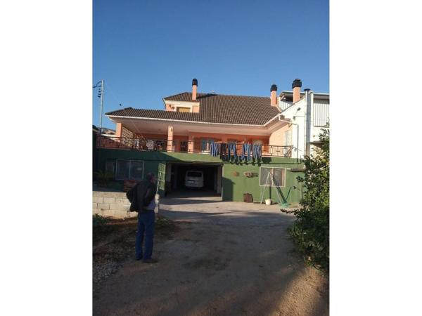 Casa o chalet independiente en Avenida de Fontilles, 24, Pego thumbnail 2