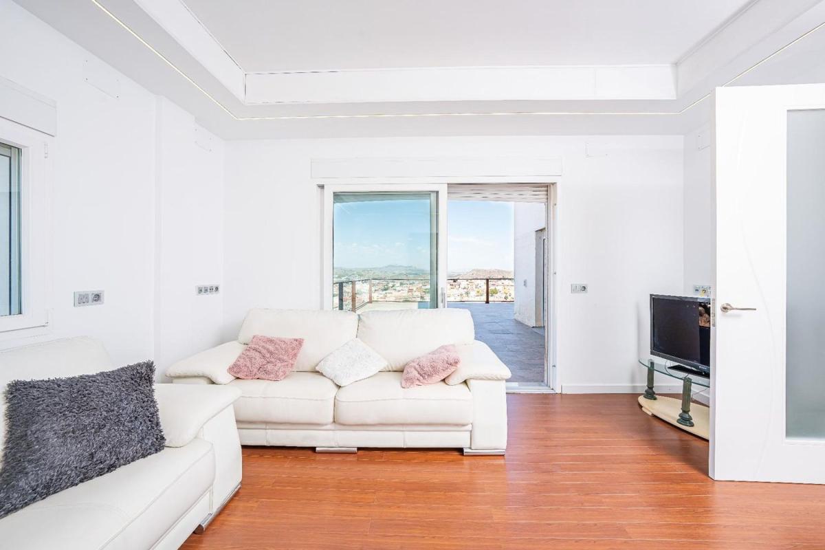 Properties for sale and rent in Spain photo 4