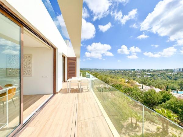 Penthouse for sale at Ático en Avenida de las Colinas, 18, Las Colinas Golf, Orihuela, Orihuela photo 1