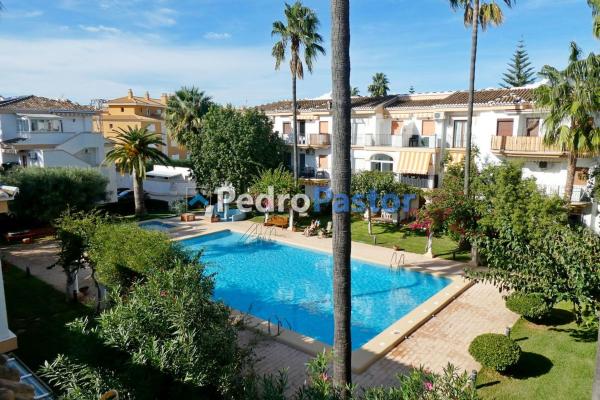Аттик на продажу в  Ático en Calle Coll Verd, Les Bovetes-La Felicidad, Denia, Дения photo 4