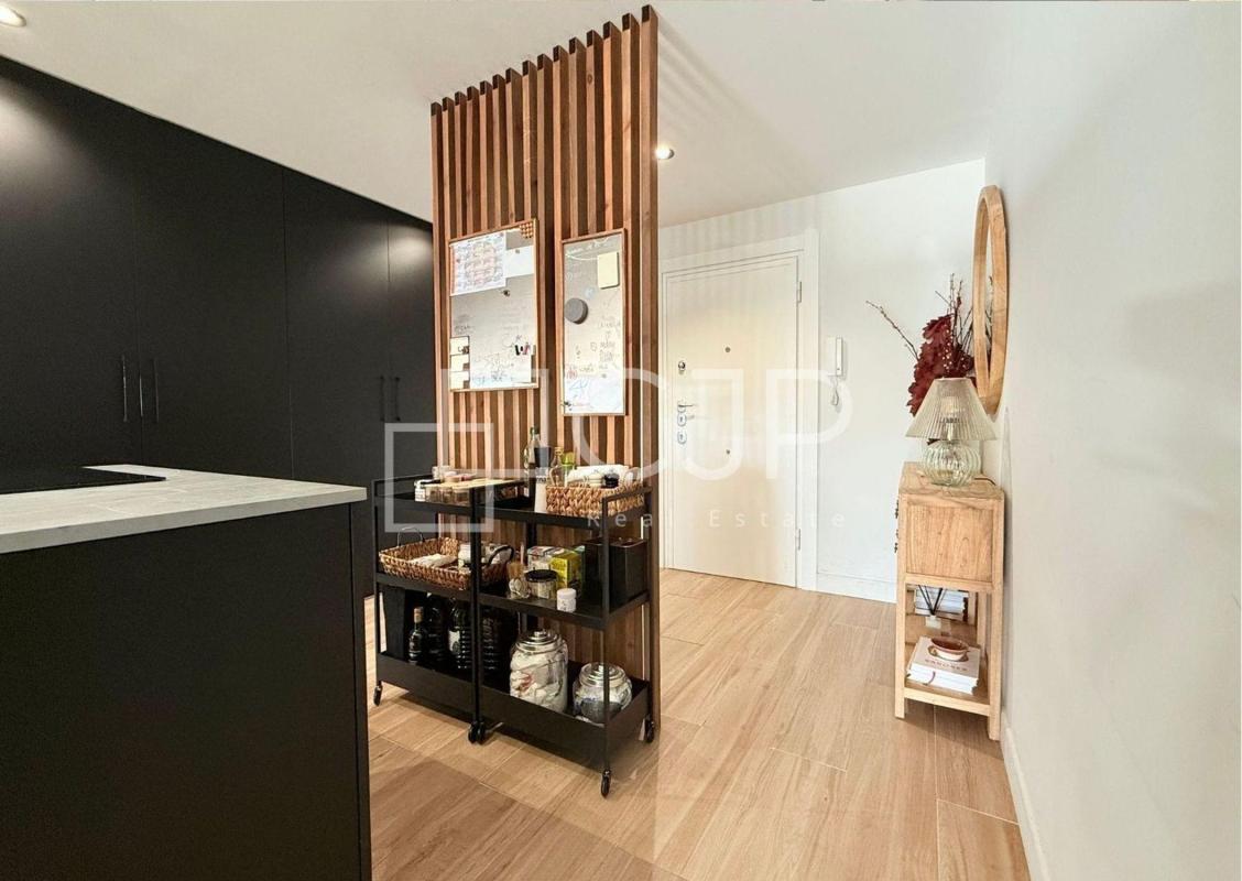 Venta de piso en Piso en Avenida Maisonnave, Ensanche-Diputación, Alicante / Alacant, Alicante / Alacant
photo 5