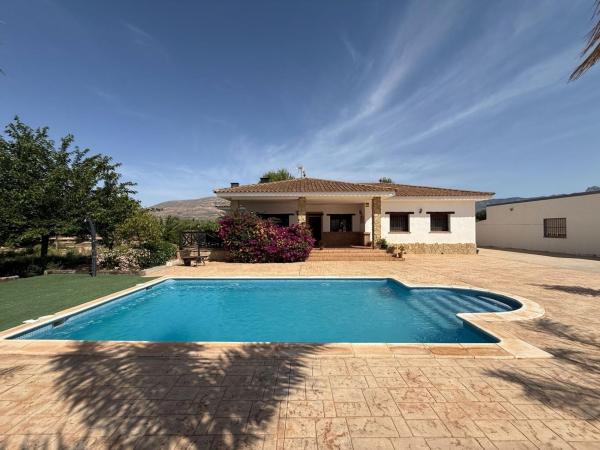 Casa o chalet independiente en Agost photo 1