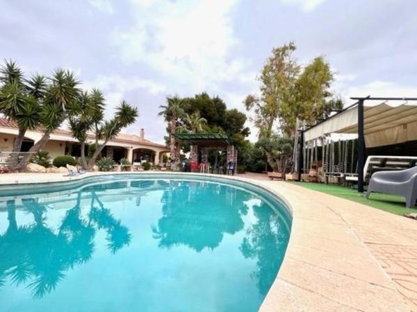 Casa o chalet independiente en Moralet photo 1