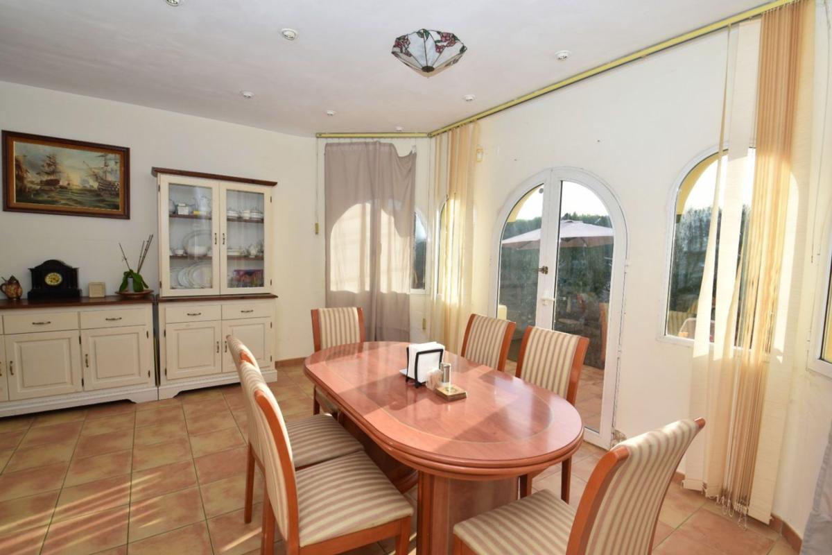 Недвижимость на продажу и в аренду в Испании photo 5