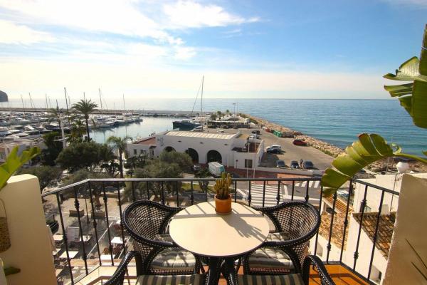 Sale of flat in Piso en Casco Urbano, Moraira, Moraira
 photo 2