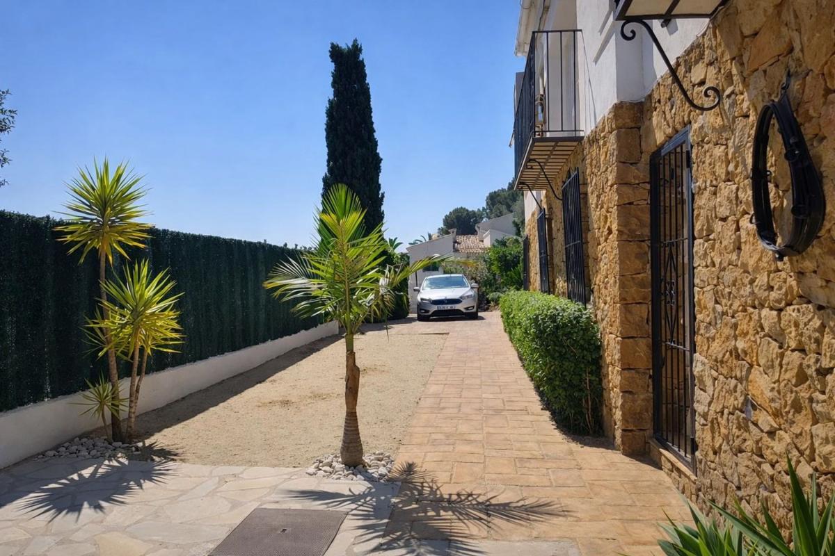 Propiedades en venta y alquiler en España photo 3