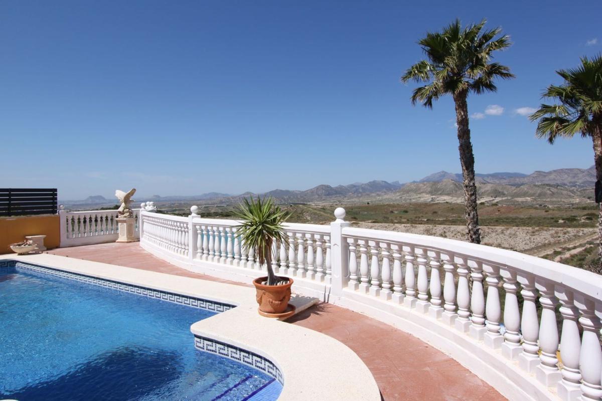 Properties for sale and rent in Spain photo 3