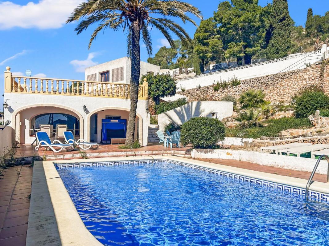Propiedades en venta y alquiler en España photo 1