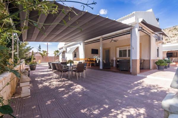 Casa o chalet independiente en Jubalcoi-Saladas, Elche / Elx thumbnail 2
