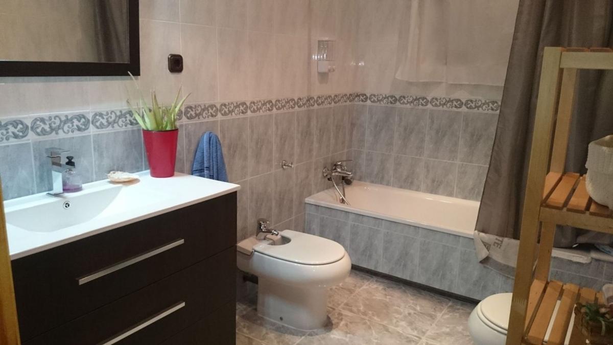 Недвижимость на продажу и в аренду в Испании photo 2