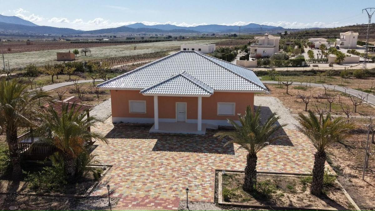 Sale of independent chalet in Casa o chalet en Pinoso, Pinoso
photo 3