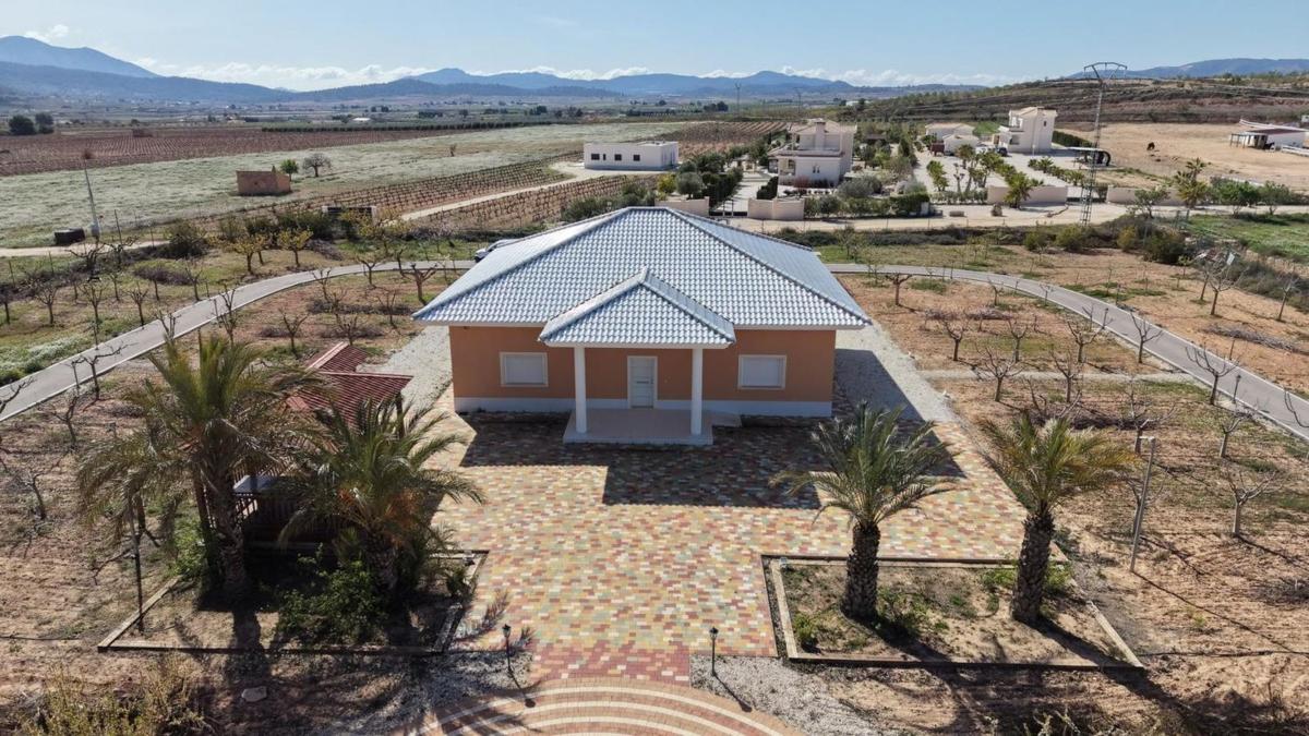 Propiedades en venta y alquiler en España photo 5