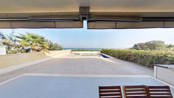 Частный шале на продаже в Casa o chalet en El Palmeral-Urbanova-Tabarca, Alicante / Alacant, Аликанте / Алакант photo 1