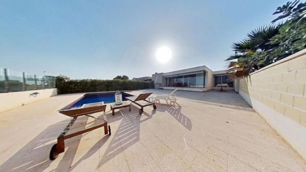 Частный шале на продаже в Casa o chalet en El Palmeral-Urbanova-Tabarca, Alicante / Alacant, Аликанте / Алакант thumbnail 3