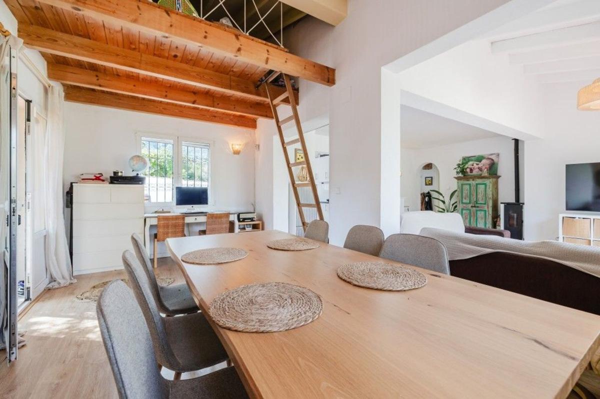 Недвижимость на продажу и в аренду в Испании photo 4