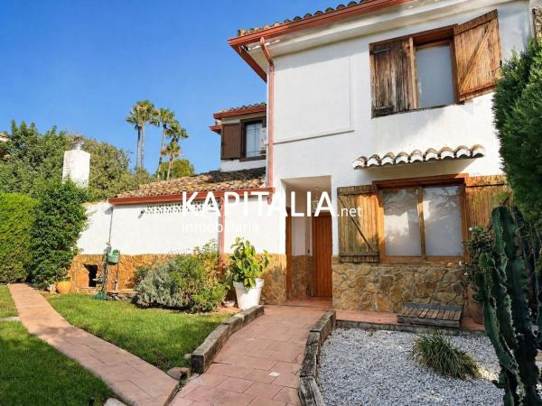 Chalet pareado en Algoda-Matola-Llano de San José, Elche / Elx photo 1