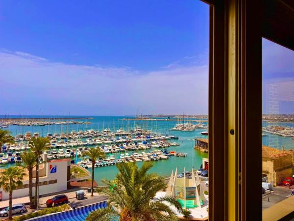 Venta de piso en Piso en Paseo Vistalegre, Centro - Muelle Pesquero, Torrevieja, Torrevieja
 photo 2