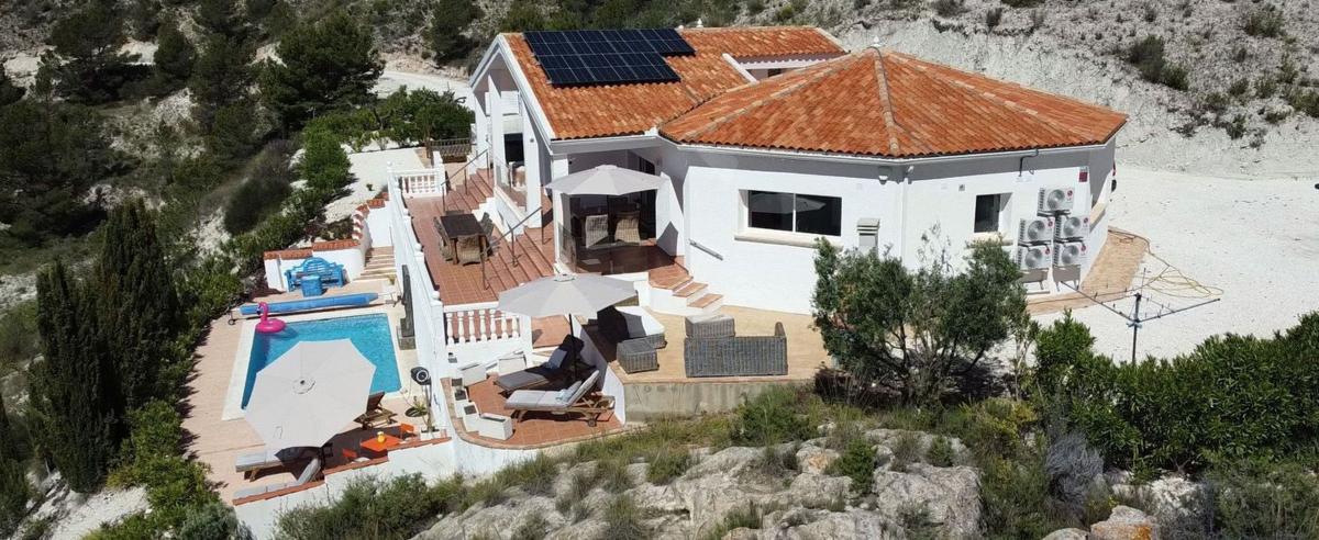 Properties for sale and rent in Spain photo 1