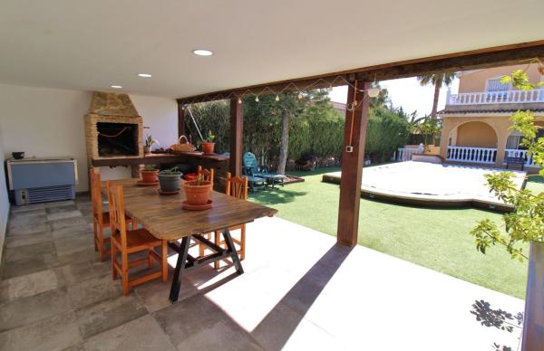 Casa o chalet independiente en Los Girasoles, San Vicente del Raspeig photo 3