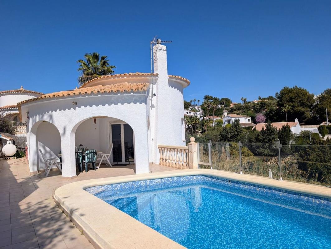 Sprzedaż niezależnego domku jednorodzinnego w  Casa o chalet en Cala Advocat - Baladrar, Benissa, Benissa photo 5