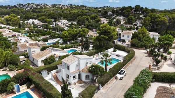Частный шале на продаже в Casa o chalet en La Granadella - Costa Nova, Jávea/Xàbia, Хавья/Хабия photo 1