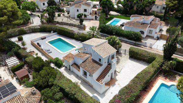Частный шале на продаже в Casa o chalet en La Granadella - Costa Nova, Jávea/Xàbia, Хавья/Хабия thumbnail 2