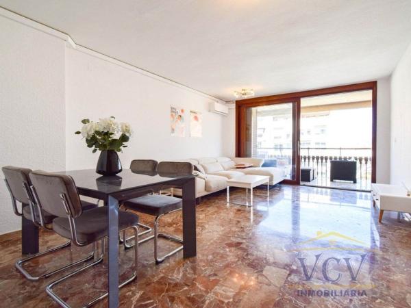 Venta de piso en Piso en Avenida General Marvá, Ensanche-Diputación, Alicante / Alacant, Alicante / Alacant
 photo 2