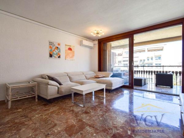 Venta de piso en Piso en Avenida General Marvá, Ensanche-Diputación, Alicante / Alacant, Alicante / Alacant
 photo 4
