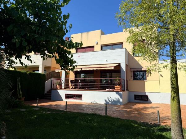 Casa o chalet independiente en Calle Capricornio, Ciudad de Asís - Font-Calent - El Bacarot, Alicante / Alacant thumbnail 3