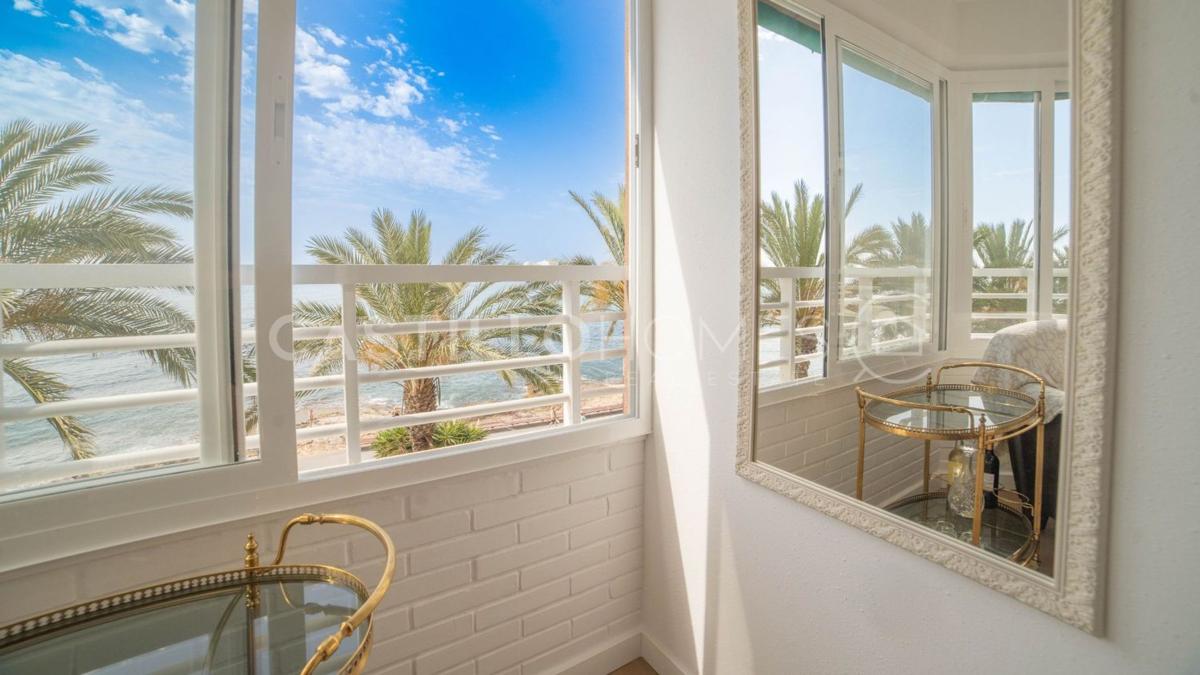 Venta de piso en Piso en Paseo Juan Aparicio, 5, Las Piscinas Naturales, Torrevieja, Torrevieja
 photo 3