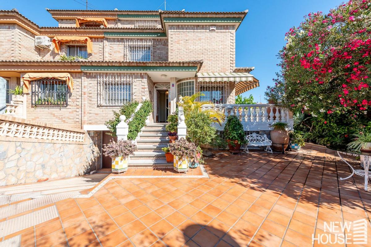 Properties for sale and rent in Spain photo 1